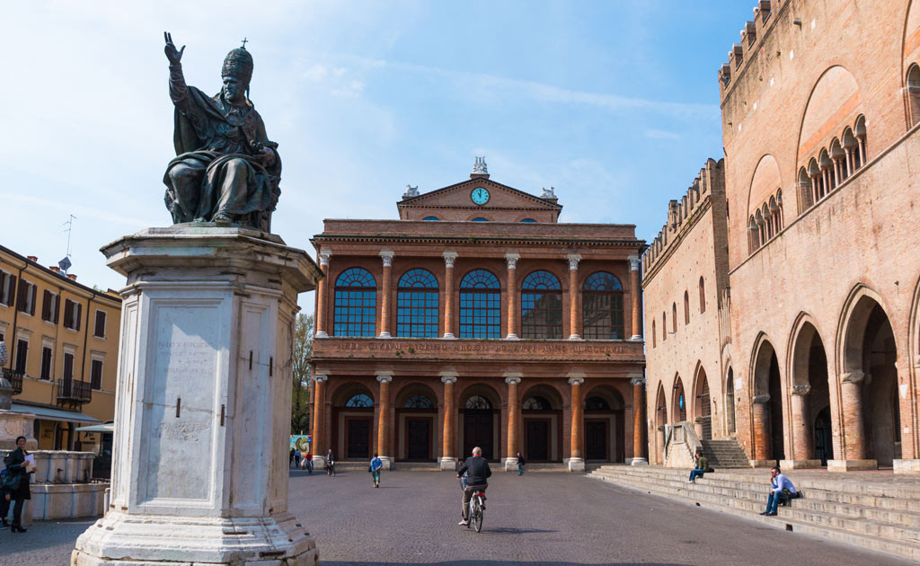 media.piazza-cavour-rimini